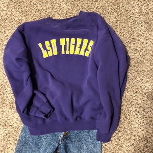 LSU sweatshirt